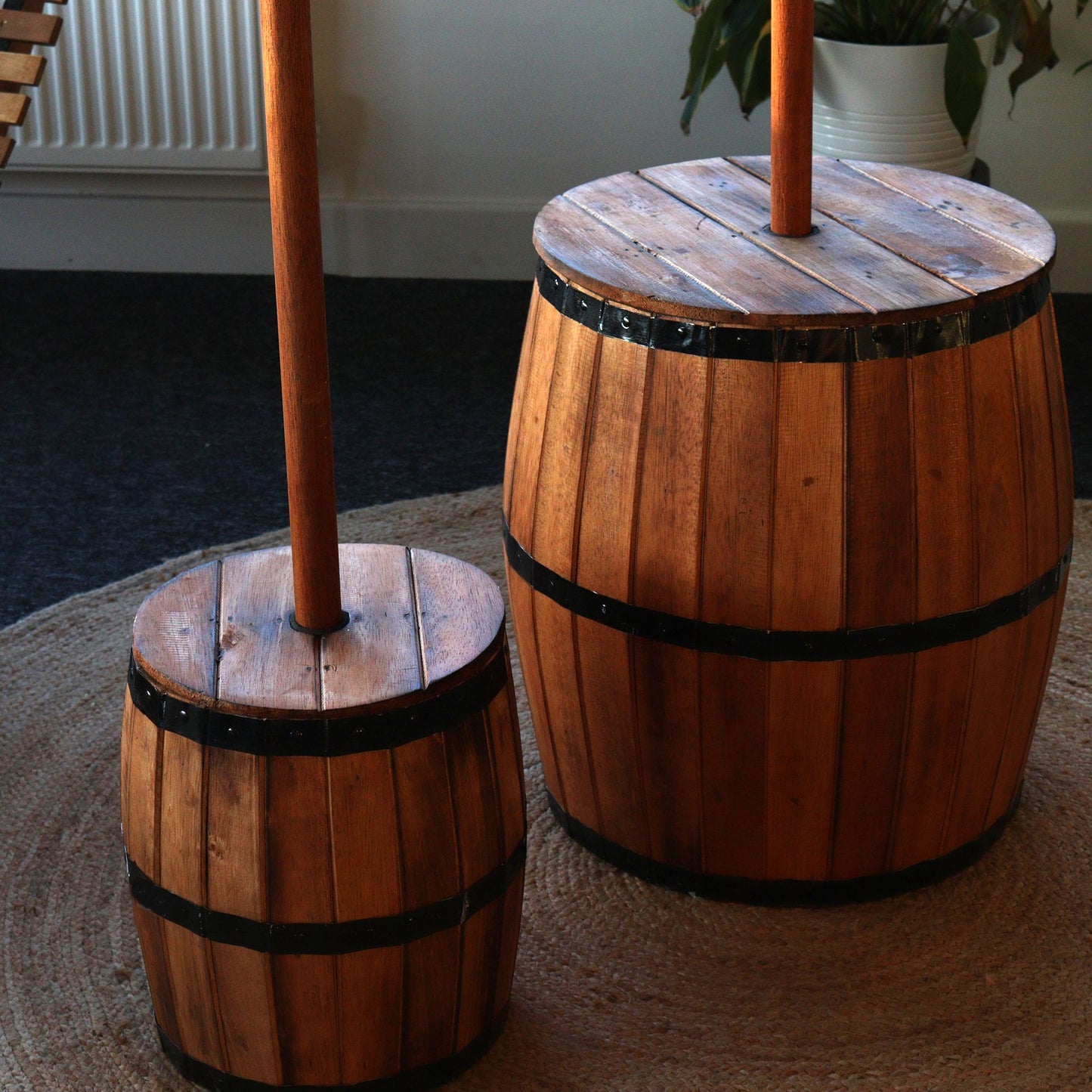 Parasol Base & Beer Barrel Table – Natural Wood 60 x 48.5 cm